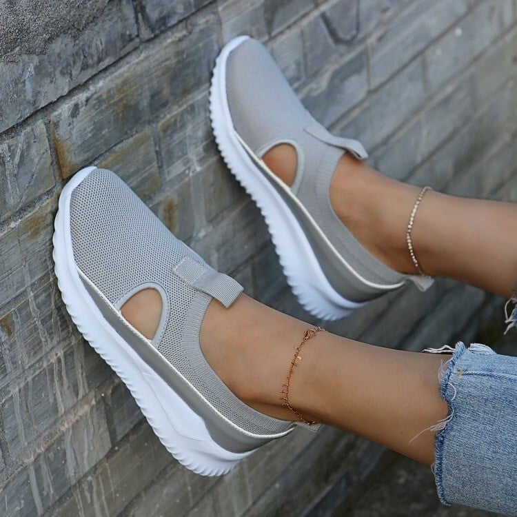 2021 New Women's Fashion Breathable Sneakers