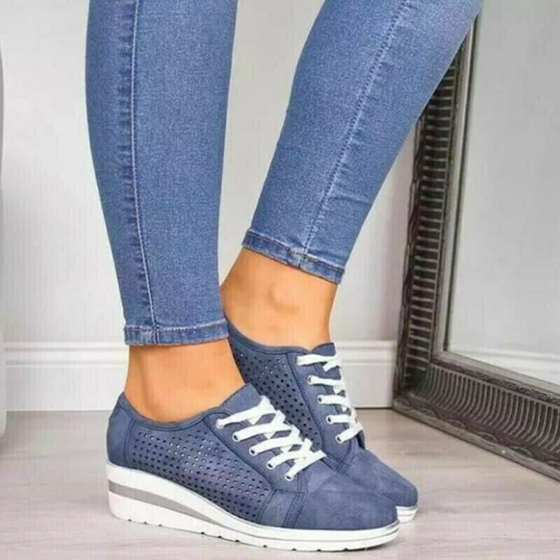2021 Women Breathable Casual Shoes