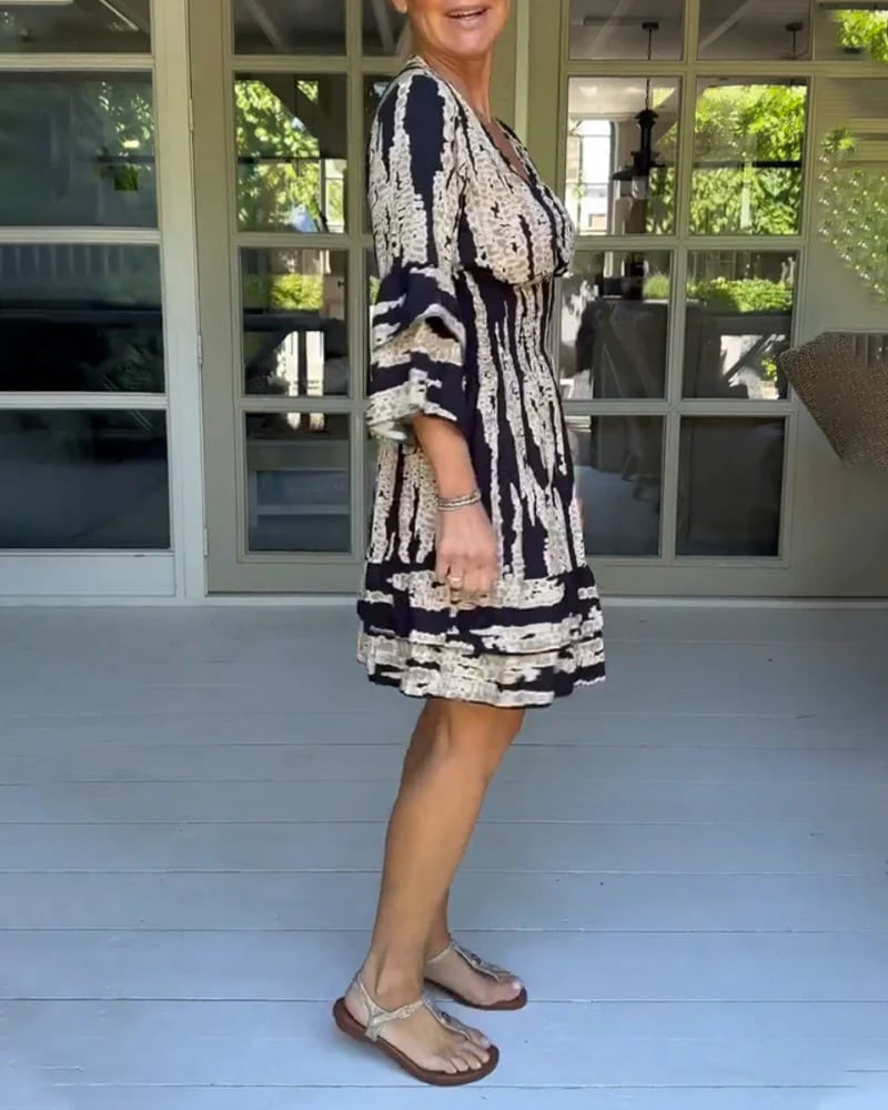 🔥2024 Summer New Arrivals🎉V-neck dress with three-quarter sleeves